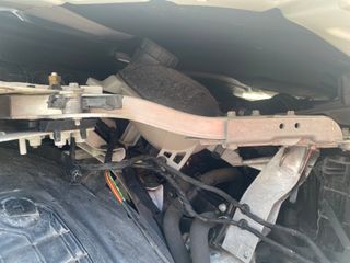 2017 Mercedes-Benz GLC 300 - Engine Compartment Image